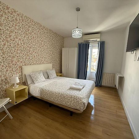 Hostal Flat55Madrid Bagian luar foto