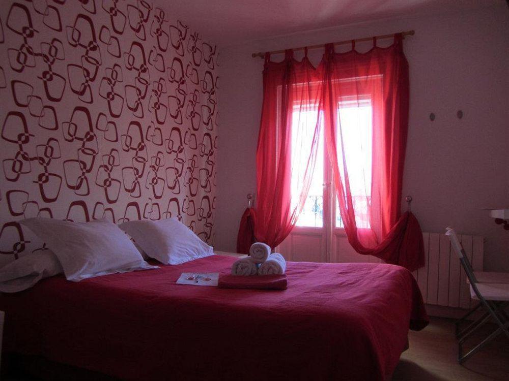 Hostal Flat55Madrid Bagian luar foto