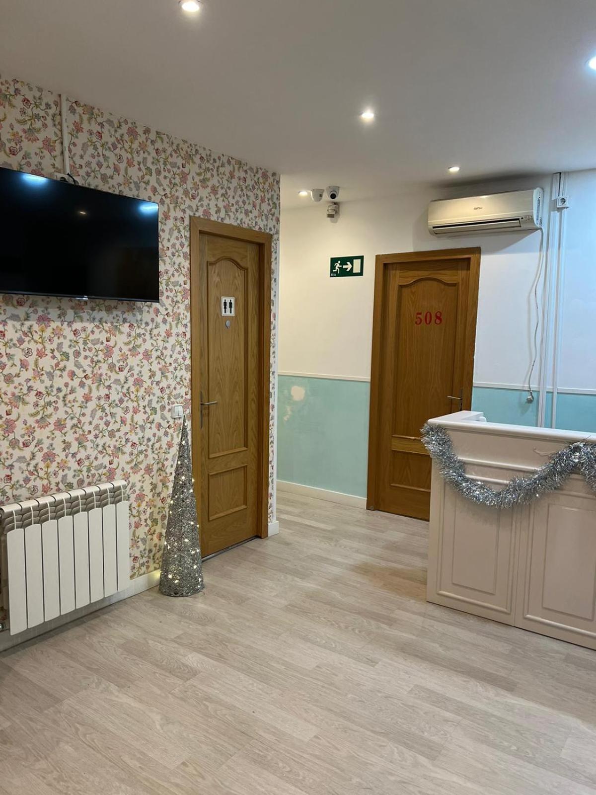 Hostal Flat55Madrid Bagian luar foto